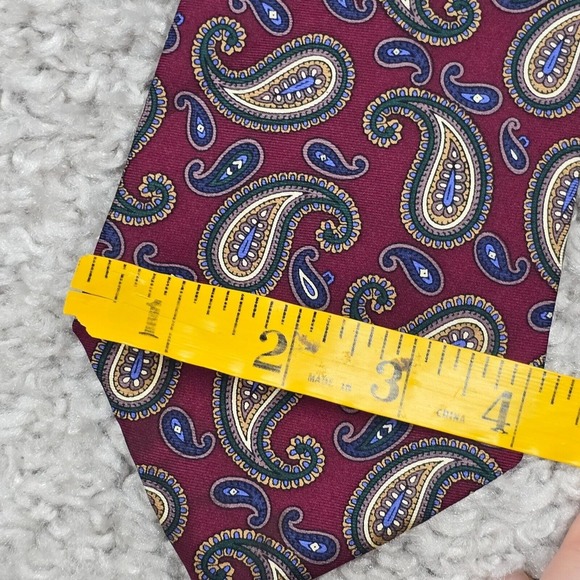 Vintage Chaps Ralph Lauren Neck Tie Purple Paisley‎ 100% Silk Made in USA - Picture 5 of 7